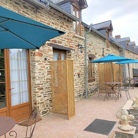 Le Moulin De Benneville Chambres D'Hotes, Petit Dejeuner Compris Cahagnes Buitenkant foto