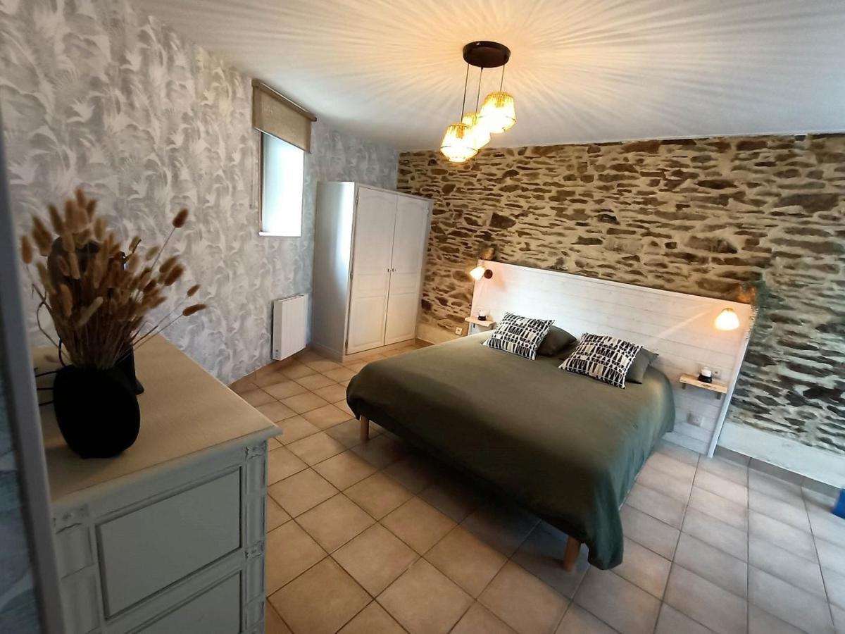 Le Moulin De Benneville Chambres D'Hotes, Petit Dejeuner Compris Cahagnes Buitenkant foto